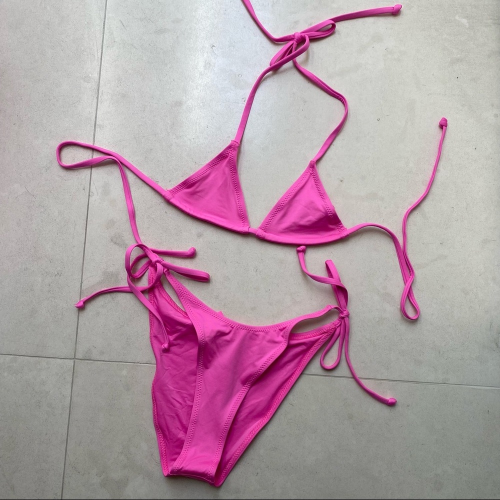 Skims Swim Micro Triangle Top & Swim Dipped Tie Bottoms